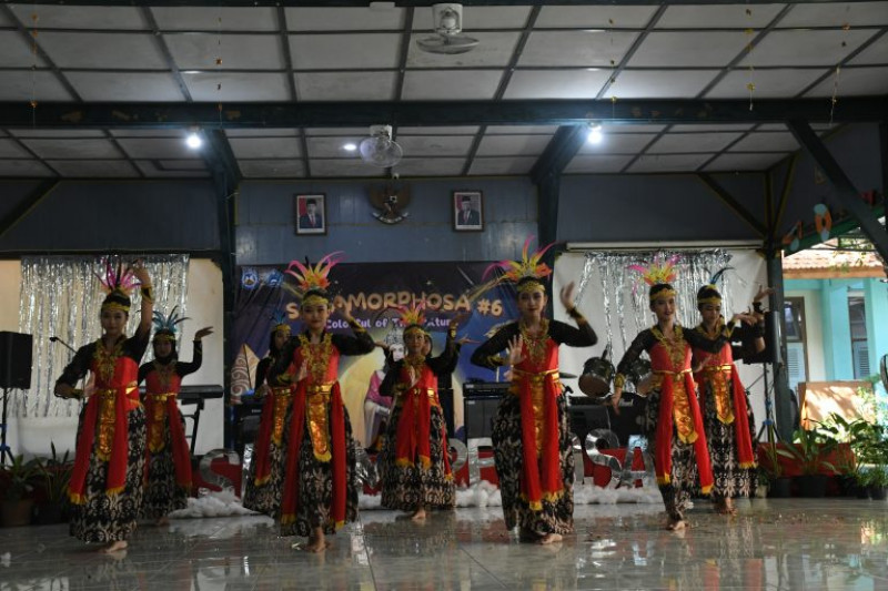 Pentas Seni